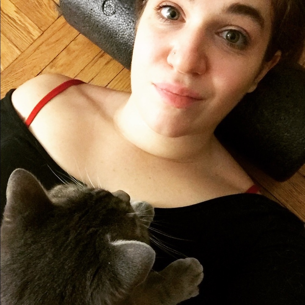 Meet your Posher, Leila